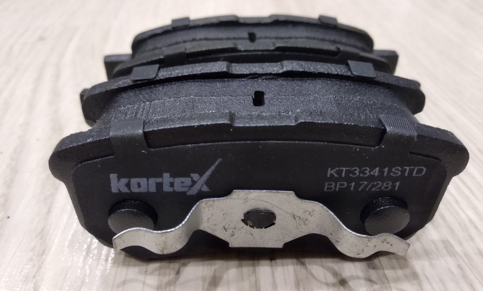 KORTEX Колодки тормозные дисковые задние KT3341STD OE:4605A336 EAN:KT3341STD